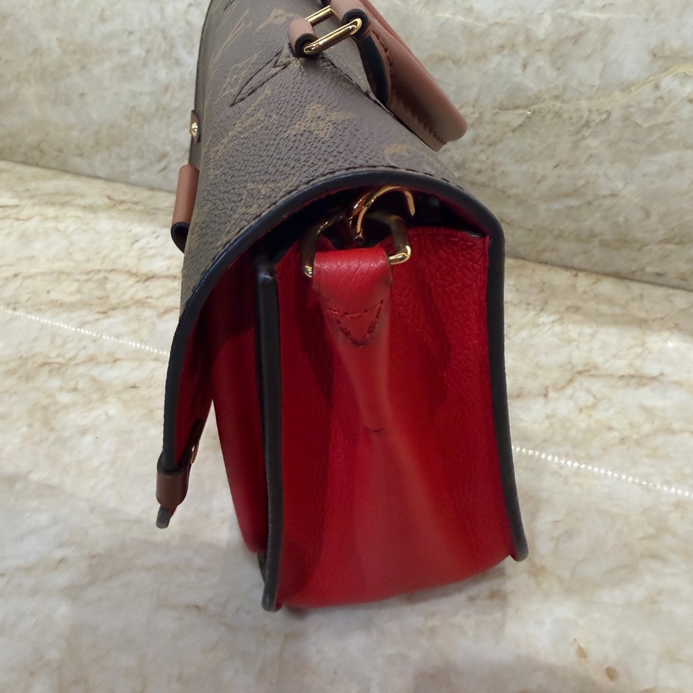 Louis Vuitton Monogram Satchel with Brown Trim and Red Accent - Picture 4 of 8